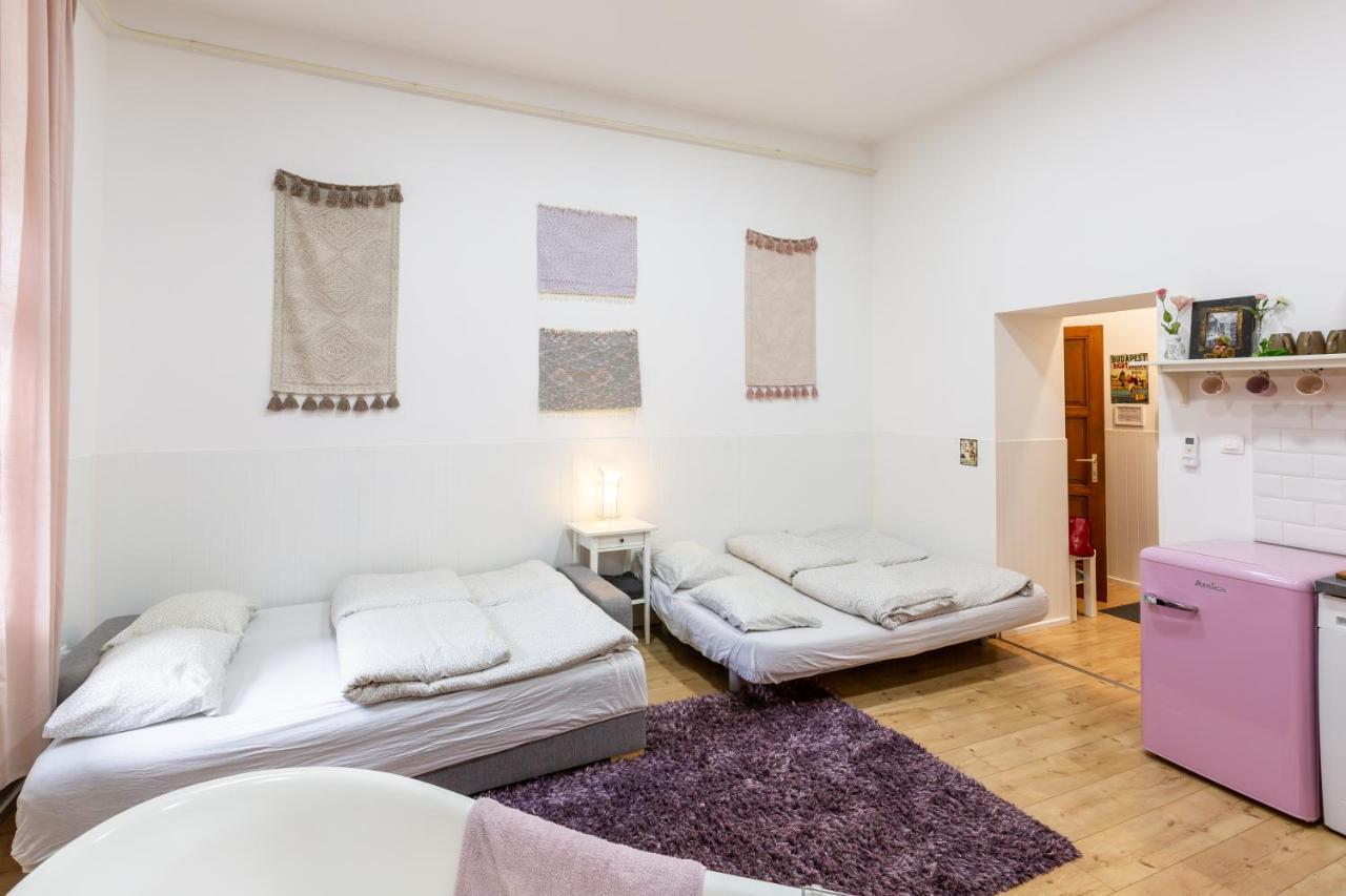 Elegant Coziness Apartment Budapest Exterior photo